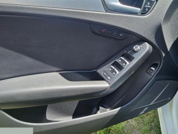 Audi A4 B8 Limousine Facelifting 2.0 TFSI 225KM 2013 Audi A4 Limousine 2.0 benzyna 224KM 4X4 2013r, zdjęcie 9