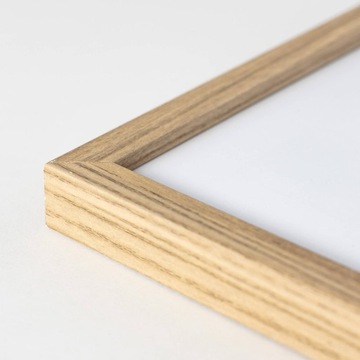 Brązowa ramka na zdjęcia w rozmiarze 30x40 cm