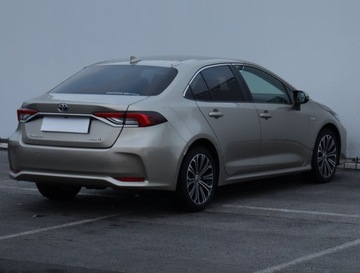 Toyota Corolla XII Sedan 1.8 Hybrid 122KM 2020 Toyota Corolla 1.8 Hybrid, Salon Polska, zdjęcie 4