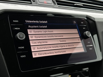 Volkswagen Passat B8 Variant Facelifting 2.0 TDI SCR 150KM 2021 Volkswagen Passat Dynamic LED! ACC! APP! Virtual C, zdjęcie 26