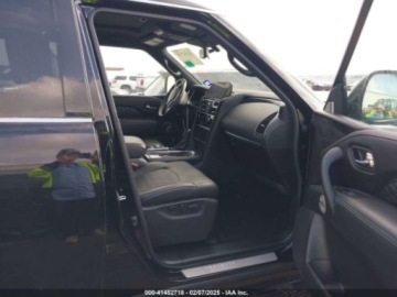 Infiniti 2023 Infiniti QX80 Sensory, 2023r., 4x4, 5.6L 5.6 Benzyna 400KM, zdjęcie 9