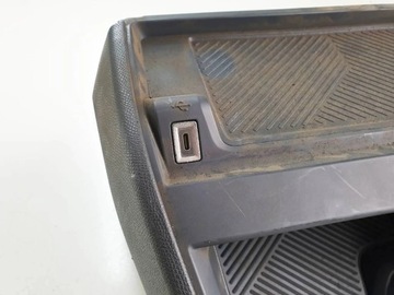 CITROEN C4 III E-C4 23R TUNEL KONZOLA HNÍZDO USB