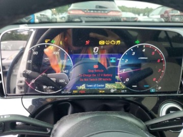 Mercedes Klasa E W214 2024 Mercedes-Benz Klasa E 350 4Matic 2024 2.0l 2.0 Benzyna 255KM, zdjęcie 9