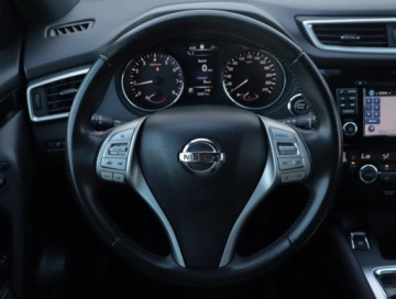 Nissan Qashqai II Crossover 1.2 DIG-T 115KM 2017 Nissan Qashqai 1.2 DIG-T, Salon Polska, Automat, zdjęcie 16