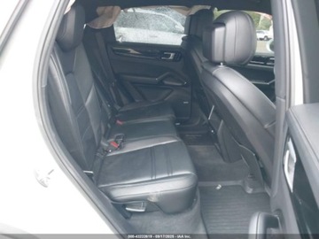 Porsche Cayenne III 2019 Porsche Cayenne S 2019 2.9L 2.9 Benzyna 434KM, zdjęcie 12