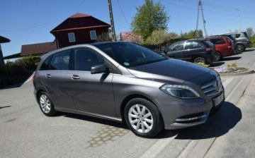 Mercedes Klasa B W246 Sports Tourer 180 CDI 109KM 2014 Mercedes-Benz Klasa B 1.5D Automat Navi Kamera PDC Oryginal Lakier Tempoma, zdjęcie 16