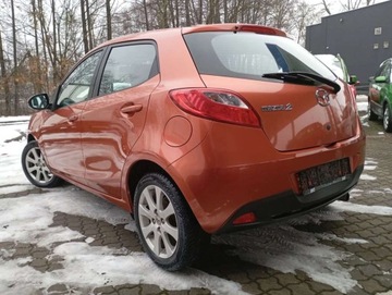 Mazda 2 II Hatchback 5d 1.3 75KM 2010 Mazda 2 1.3 PROSTA benzyna 5 DRZWI klimatyzacja piekny kolor 1.3 Benzyna, zdjęcie 10
