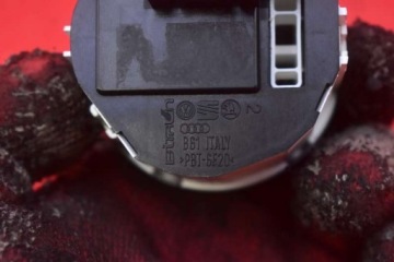 ПЕРЕКЛЮЧАТЕЛЬ ПОДВЕСКИ VW TOUAREG 2 II 7P 10-14