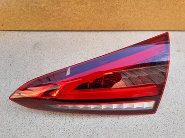 MERCEDES A KLASA W177 LAMPA PRAWY TYŁ W KLAPĘ