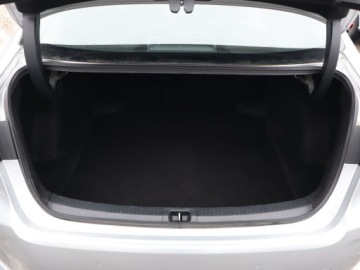 Toyota Corolla XII Sedan 1.8 Hybrid 122KM 2022 Toyota Corolla 1.8 Hybrid, Salon Polska, zdjęcie 13