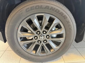 Toyota Land Cruiser VII Terenowy 5d 2.8 D-4D 204KM 2025 Od ręki - Executive 2.8 MHEV 205KM | Dach panoramiczny!, zdjęcie 17