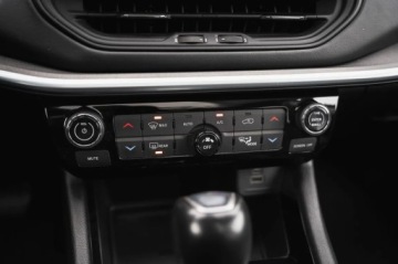 Jeep Compass II 2023 Jeep Compass 1.5 Turbo e-Hybrid, Salon Polska, zdjęcie 20