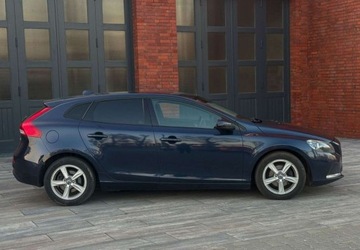 Volvo V40 II Cross Country D2 115KM 2014 Volvo V40 Volvo V40 D2 Momentum 1.6 Diesel 115KM, zdjęcie 5