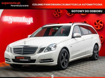 Mercedes Klasa E W212 Kombi 200 CDI BlueEFFICIENCY 136KM 2011 MERCEDES-BENZ E Klasa 200 Combi 2.1 136KM 2011