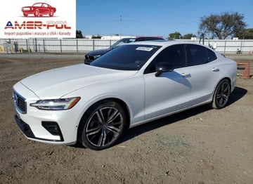 Volvo 2020 Volvo S60 T5 R-Design 2020 2.0l 2.0 Benzyna 250KM