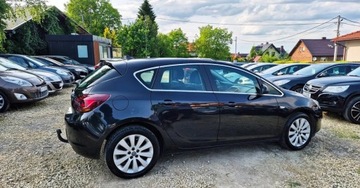 Opel Astra J Hatchback 5d 1.6 Twinport ECOTEC 115KM 2010 Opel Astra BENZYNA POL SKORA 5 drzwi super okazja polecamy 1.6, zdjęcie 11