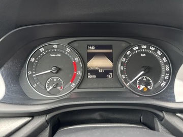 Skoda Octavia IV Liftback 1.5 TSI EVO 150KM 2021 Skoda Octavia 1.5 TSI / 150 KM FV-23%, ASO, Bezwyp, zdjęcie 14