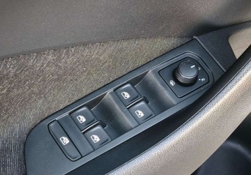 Skoda Kamiq Crossover 1.0 TSI 110KM 2022 Skoda Kamiq Style, Tempomat, Kamera cofania, Kessy, Asystenci, Bezwypadkow, zdjęcie 18