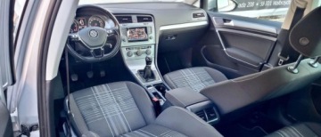 Volkswagen Golf VII Variant 1.6 TDI BlueMotion  110KM 2015 Volkswagen Golf 1.6 tdi KM Navi bezwypadkowy serwisowany Gwarancja 1.6, zdjęcie 15