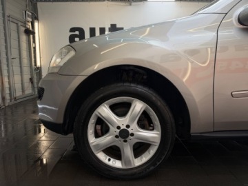 Mercedes Klasa M W164 Off-roader 3.0 V6 (320 CDI) 224KM 2008 Mercedes-Benz ML polski salon niski przebieg bogata opcja wyposazenia bezw, zdjęcie 35