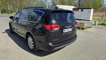 Chrysler Pacifica II 2017 Chrysler Pacifica Skóra El Drzwi El Klapa Navi, zdjęcie 6
