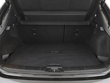 Nissan Qashqai II Crossover Facelifting 1.3 DIG-T  160KM 2019 Nissan Qashqai Tekna automat navi grzane fotele, zdjęcie 19
