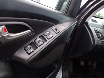 Hyundai ix35 SUV 1.7 CRDi 115KM 2011 HYUNDAI IX35 1.7 CRDI Z NIEMIEC ZAMIANA, zdjęcie 9