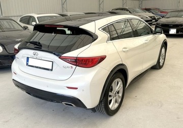 Infiniti Q30 1.6T 122KM 2018 Infiniti Q30 Q30 1.6 BENZ 122 KM 2018r 23.000 km Warszawa 1.6, zdjęcie 4