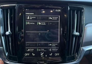 Volvo V90 II Kombi 2.0 T5 254KM 2018 Volvo V90 Momentum 2.0 T 254KM Benzyna Aktywny Tempomat nowy Rozrzad 2.0, zdjęcie 19