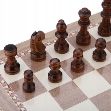 ШАХМАТЫ + ШАШКИ Деревянная подарочная игра 3В1