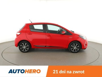 Toyota Yaris III Hatchback 5d Facelifting 2017 1.5 Hybrid 100KM 2018 Toyota Yaris hybryda automat kamera klima-auto., zdjęcie 8