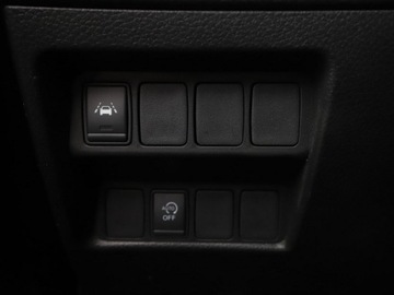 Nissan Qashqai II Crossover Facelifting 1.3DIG-T 140KM 2019 Nissan Qashqai Navi Klimatyzacja Czujniki, zdjęcie 33