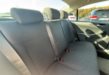 Volkswagen Jetta VI Sedan Facelifting 2.0 TDI 110KM 2016 Volkswagen Jetta Polski salon 2.0 Diesel 110KM, zdjęcie 11