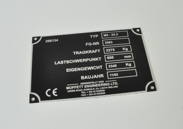 Шильдик наклеивается по желанию