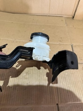 БАК ТОРМОЗНОЙ ЖИДКОСТИ HONDA CRV CR-V 2017-2022 W-WA
