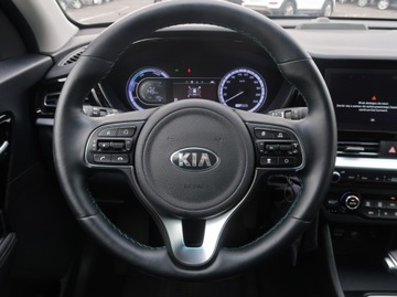 Kia Niro I Crossover Facelifting 1.6 GDi Hybrid 141KM 2021 Kia Niro Plug-in Hybrid, Automat, Skóra, Navi, zdjęcie 11