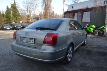 Toyota Avensis II Sedan 2.0 VVT-i 147KM 2003 Toyota Avensis BEMOWO 2.0 BENZYNA, 2003 rok produkcji KOMIS TYSIAK, zdjęcie 2