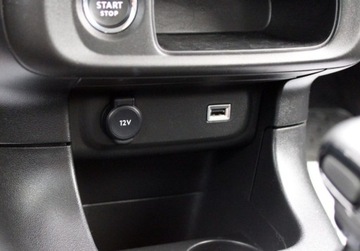 Citroen C3 III Hatchback Facelifting 1.2 PureTech 110KM 2023 Citroen C3 1.2 110KM MAX Kamera cofania MirrirScreen SalonPL SerwisASO FVm, zdjęcie 21