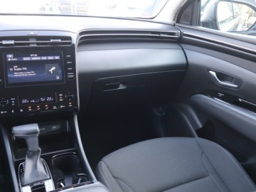 Hyundai Tucson IV SUV 1.6 T-GDI 48V 150KM 2024 Hyundai Tucson 1.6 T-GDI 48V MHEV, Salon Polska, zdjęcie 7