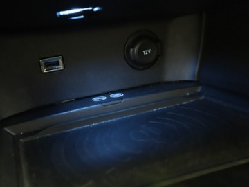 Peugeot 3008 II Crossover Facelifting  1.5 BlueHDi 130KM 2021 Peugeot 3008 GT Panorama Navi Kamera cofania, zdjęcie 28