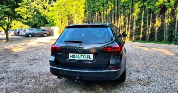 Opel Astra J Sports Tourer Facelifting 1.4 Turbo ECOTEC 120KM 2013 Opel Astra BENZYNA NAWIGACJA LIFT super okazja polecamy 1.4 120KM, zdjęcie 16