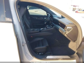 Porsche Panamera II Liftback 3.0 330KM 2020 Porsche Panamera 2020 3.0 Benzyna 330KM, zdjęcie 10