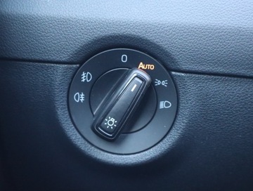 Skoda Octavia III Kombi Facelifting 2.0 TDI 150KM 2019 Skoda Octavia 2.0 TDI, Salon Polska, zdjęcie 18