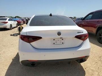 Alfa Romeo Giulia II Sedan Facelifting 2.0 Turbo 280KM 2020 Alfa Romeo Giulia TI 2020 2.0l 2.0 Benzyna 280KM, zdjęcie 2