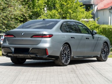 BMW Seria 7 G70 Sedan 3.0 40d 299KM 2025 740d xDrive Sport Sedan 3.0 (299KM) 2025, zdjęcie 3