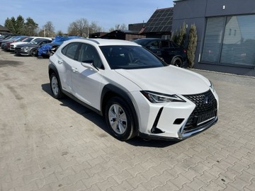 Lexus UX 2021