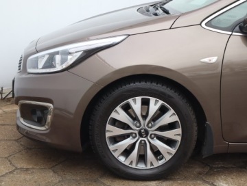 Kia Ceed II Kombi Facelifting 1.6 GDI 135KM 2018 Kia Ceed 1.6 GDI, Salon Polska, Serwis ASO, Navi, zdjęcie 12