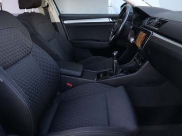 Skoda Superb III Kombi 2.0 TDI 190KM 2017 Skoda Superb 2.0 TDI, Salon Polska, 187 KM, Navi, zdjęcie 8