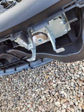 DESKA ROZDĚLOVAČE KONZOLA RENAULT TWINGO III DEMONTÁŽ