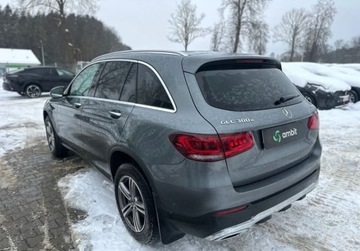 Mercedes GLC C253 2021 Mercedes-Benz GLC GLC 300E 4Matic 2021r. Salon Polska 2.0 Hybryda 204KM, zdjęcie 5